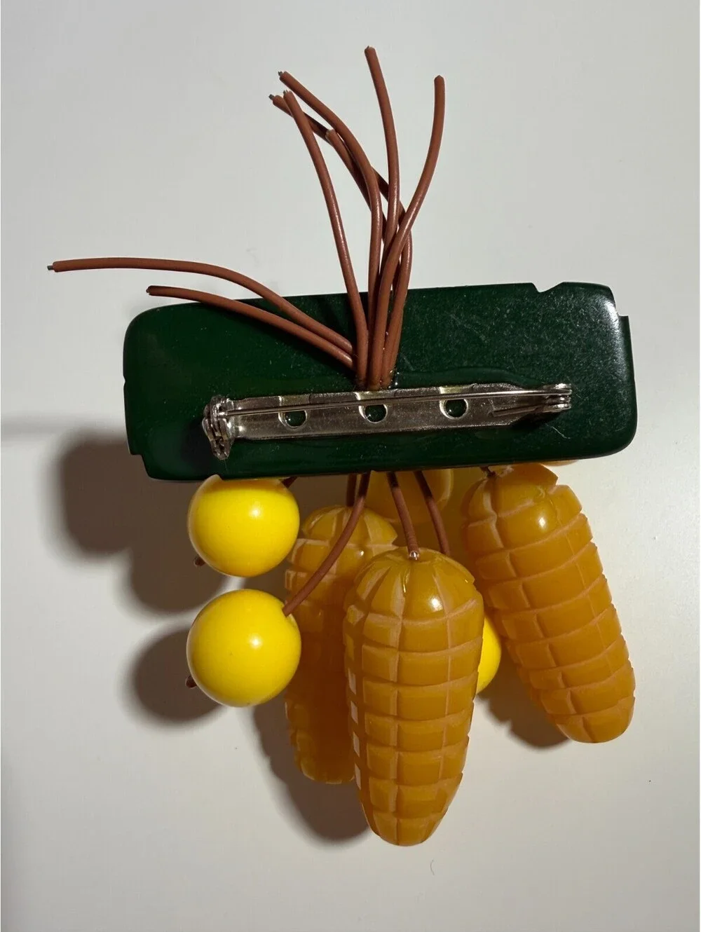 Winter Harvest Corn Brooch - Luxulite Fakelite Reproduction Bakelite Vegetables